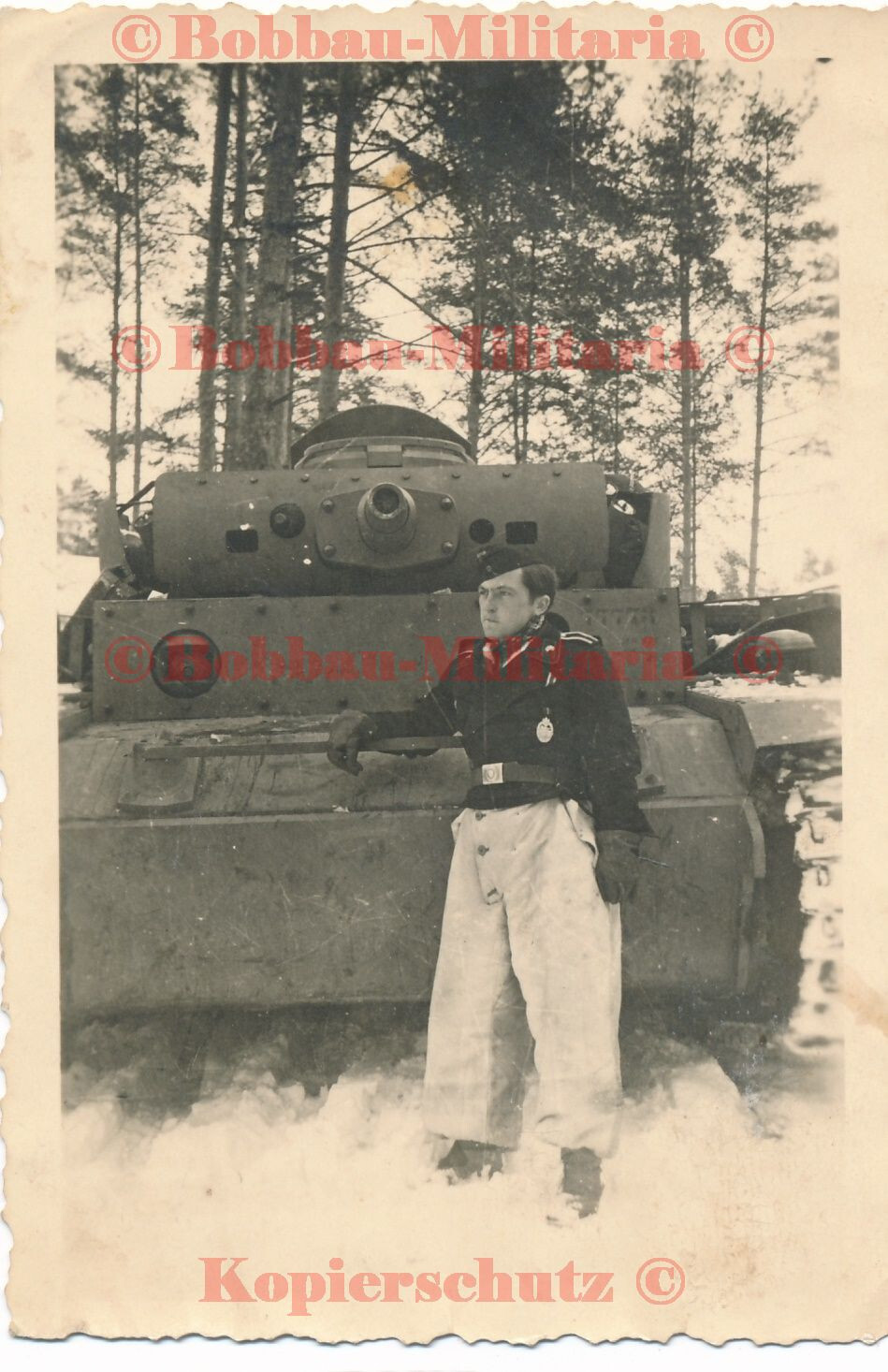 Pz.Kpfw. III Ausf.N (Fgst.Nr.77773) Miag {001}{a}.jpg